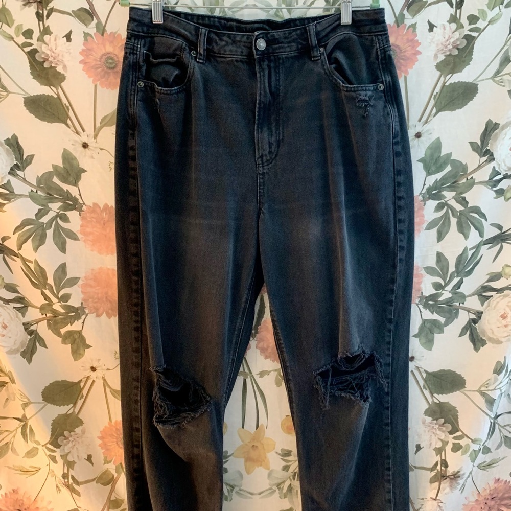 Mom Jeans